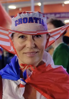 Muôn hình vạn trạng phong cách mũ cổ vũ World Cup 2022 của CĐV Croatia