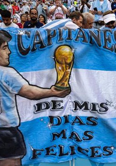 Messi cân bằng kỷ lục với Diego Maradona
