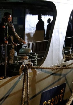 Thái Lan chạy đua tìm kiếm 30 thủy thủ còn mất tích trong vụ đắm tàu chiến