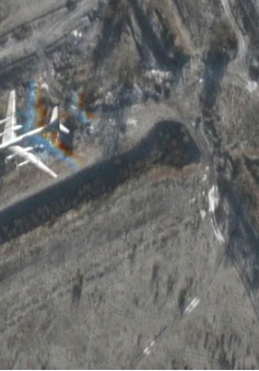 Sân bay Nga bị tấn công bằng máy bay không người lái