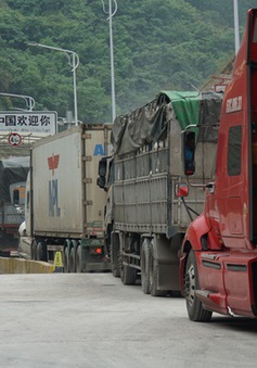 Nguy cơ tái ùn tắc xe chở nông sản lên Lạng Sơn