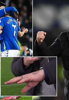 Everton thắng kịch tính Newcastle, Lampard ăn mừng đến... gãy cả ngón tay