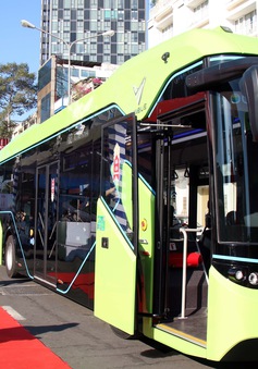 TP Hồ Chí Minh đưa xe bus điện vào hoạt động