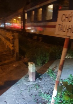 Tai nạn tàu hỏa gần ga Giáp Bát, nạn nhân tử vong tại chỗ