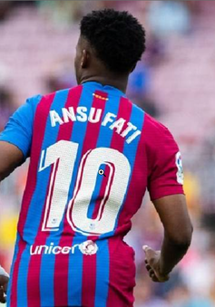 Camp Nou phát cuồng với sự trở lại của Ansu Fati