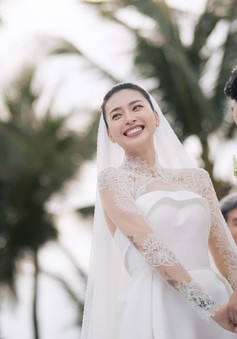 Ngô Thanh Vân chia sẻ ảnh cưới siêu đẹp trong "ngày về chung đôi" với Huy Trần