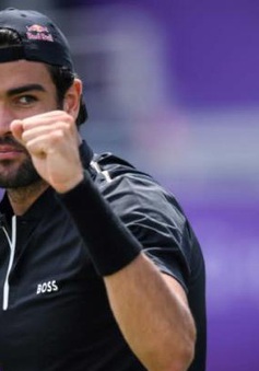 Matteo Berrettini vào tứ kết giải quần vợt Queen's Club Championship