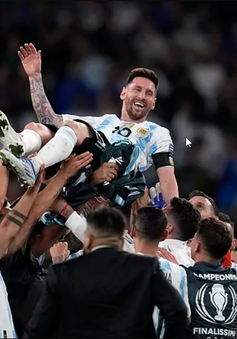 Messi đoạt danh hiệu cầu thủ xuất sắc nhất trận đấu, Argentina đè bẹp Italy để giành chức chiếc cúp Finalissima