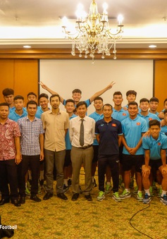 Đại sứ Việt Nam tại Indonesia gặp mặt, động viên Đội tuyển U19 Việt Nam