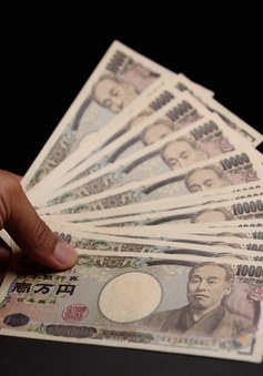 Nguyên nhân khiến đồng Yen mất giá kỷ lục