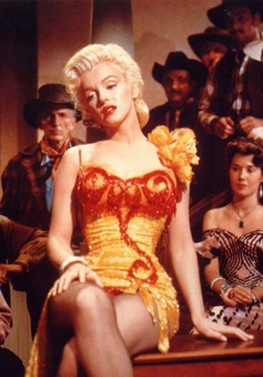 10 đặc điểm khiến khán giả mê mẩn "quả bom tóc vàng" Marilyn Monroe đến tận ngày nay
