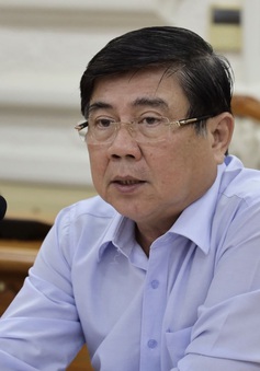 Kỷ luật cảnh cáo nguyên Chủ tịch UBND TP Hồ Chí Minh Nguyễn Thành Phong