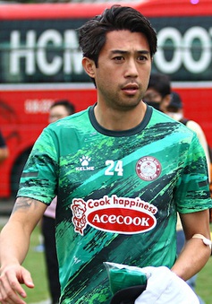 Lee Nguyễn bất ngờ tái xuất V.League