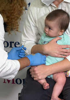 Israel bắt đầu tiêm vaccine ngừa COVID-19 cho trẻ dưới 5 tuổi