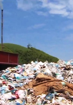 Nguy cơ ô nhiễm môi trường từ các lò đốt rác thủ công