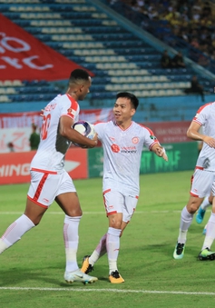 Ngược dòng trước Đông Á Thanh Hóa, Viettel FC trở lại top 5 V.League 2022