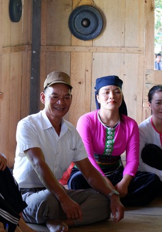 Quỹ Tấm lòng Việt tổ chức hoạt động bảo tồn di sản diễn xướng Pộ Mẹnh