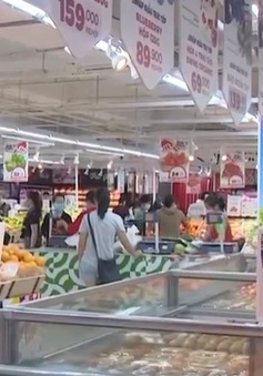 Giá hàng hóa, thực phẩm tại chợ và siêu thị "hạ nhiệt"