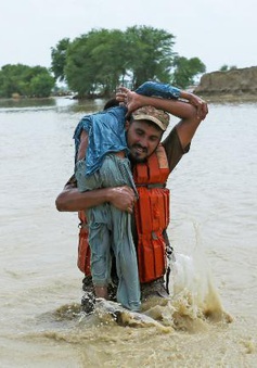 Hơn 500 người tử vong ở Pakistan vào tháng mưa lũ kỷ lục trong nhiều thập kỷ
