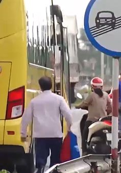 Hà Tĩnh: Gia tăng các loại phương tiện đón khách dọc đường