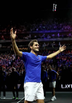 Roger Federer giải nghệ sau trận đánh đôi cùng Nadal tại Laver Cup