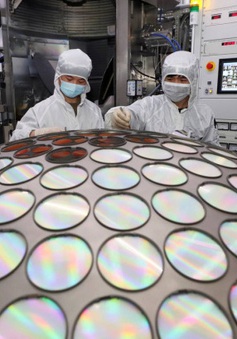 Ngành sản xuất chip Trung Quốc tiếp tục gặp nhiều rào cản
