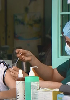 TP Hồ Chí Minh tổ chức cao điểm tiêm vaccine phòng COVID-19