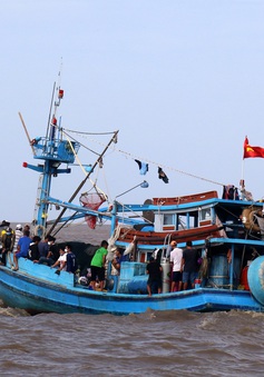 Ngăn chặn đánh bắt hải sản trái phép tại vùng biển giáp ranh