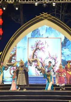 Sôi nổi các hoạt động tại Lễ hội Tao Đàn Chiêu Anh Các ở Hà Tiên