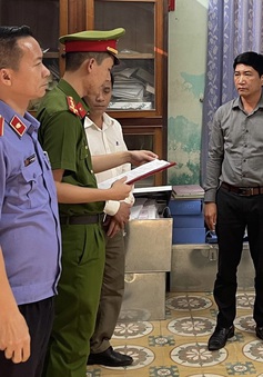 Quảng Bình: Bắt tạm giam cán bộ tư pháp nhận hối lộ