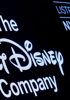 Walt Disney bắt đầu sa thải 7.000 nhân viên