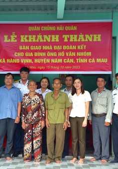 Vùng 5 Hải quân bàn giao nhà tình nghĩa cho hộ nghèo tỉnh Cà Mau