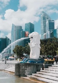 Singapore giữ vững vị trí thành phố đắt đỏ nhất thế giới