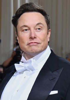 Sự trở lại ngôi vương ngoạn mục của tỷ phú Elon Musk