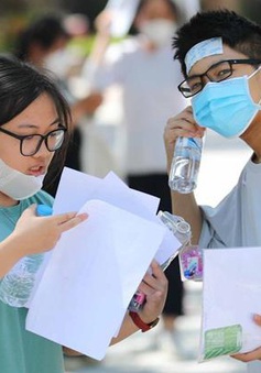 Hà Nội: Tỉ lệ chọi vào trường THPT chuyên năm 2023 'khốc liệt' hơn