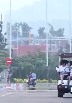 Xe điện giúp du khách khám phá Phú Yên