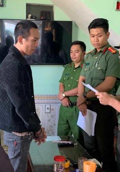 Bắt tạm giam 2 đối tượng dùng súng đi đòi nợ thuê từ Quảng Nam ra Đà Nẵng