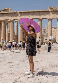 Hy Lạp đối mặt nắng nóng lịch sử trong 50 năm