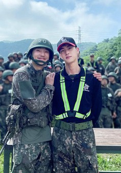 Jin (BTS) được khen sau 7 tháng thực hiện nghĩa vụ quân sự