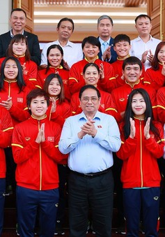 Thủ tướng Phạm Minh Chính gặp mặt, biểu dương Đội tuyển bóng đá nữ Việt Nam