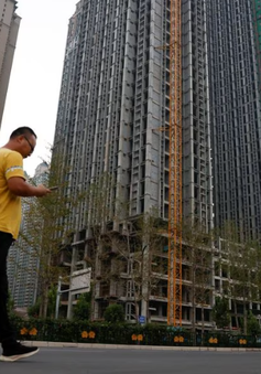 “Sóng gió” bất động sản làm triển vọng kinh tế Trung Quốc thêm bấp bênh