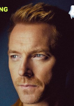 Ronan Keating (Boyzone) và Epik High gửi lời chào tới khán giả Việt