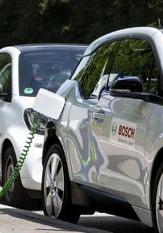 “Thủ phủ" ngành ô tô châu Âu gặp thách thức trước làn sóng xe điện