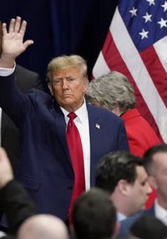Ông Trump “thắng đậm” trong cuộc bầu cử sơ bộ của đảng Cộng hòa tại bang Iowa