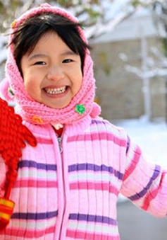 Cách giữ ấm cho trẻ khi trời lạnh