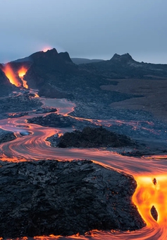 Khách du lịch cần biết gì về vụ phun trào núi lửa mới nhất tại Iceland?