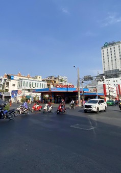 Giao thông TP Hồ Chí Minh thông thoáng ngày đầu tiên đi làm sau Tết
