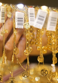 Ngày vía Thần Tài, mua vàng lấy may, có loại chỉ hơn 500.000 đồng