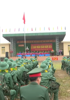Các tỉnh thành Quân khu 4 tổ chức giao nhận quân