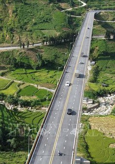 Thu phí đường bộ không dừng đường nối cao tốc Nội Bài - Lào Cai đến Sa Pa